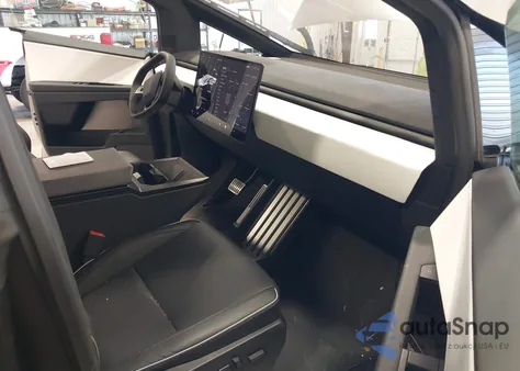 2025 Tesla Cybertruck Cyberbeast z USA, uszkodzony, nr VIN 7G2CEHEE1SA060806